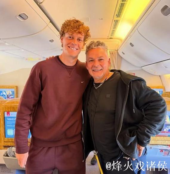 巴乔飞机上偶遇辛纳名宿一句“现象级”，背后藏着体育的温度和野心