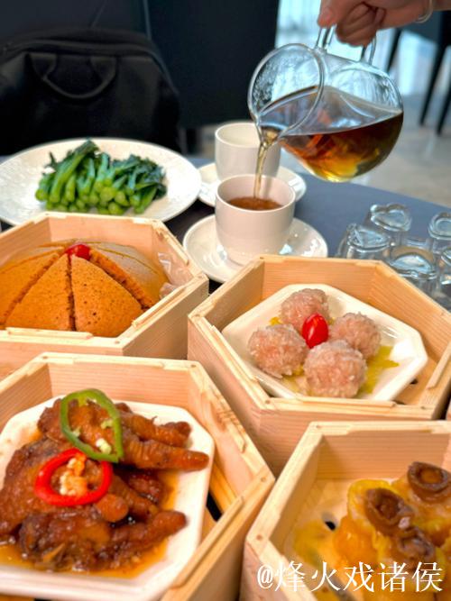 食在广州丨广网球员在南沙体验非遗美食 食在广州丨广网球员在南沙体验非遗美食